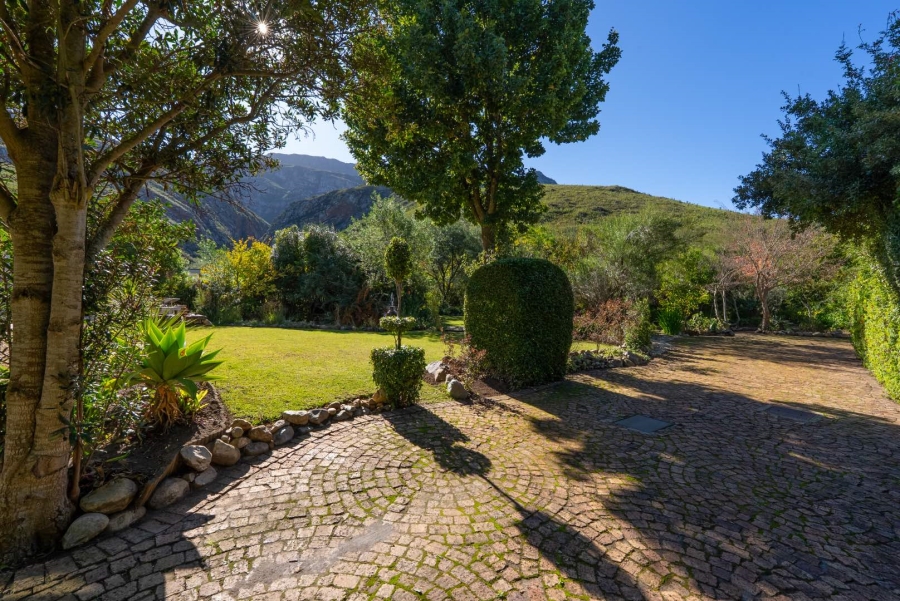 5 Bedroom Property for Sale in Greyton Western Cape